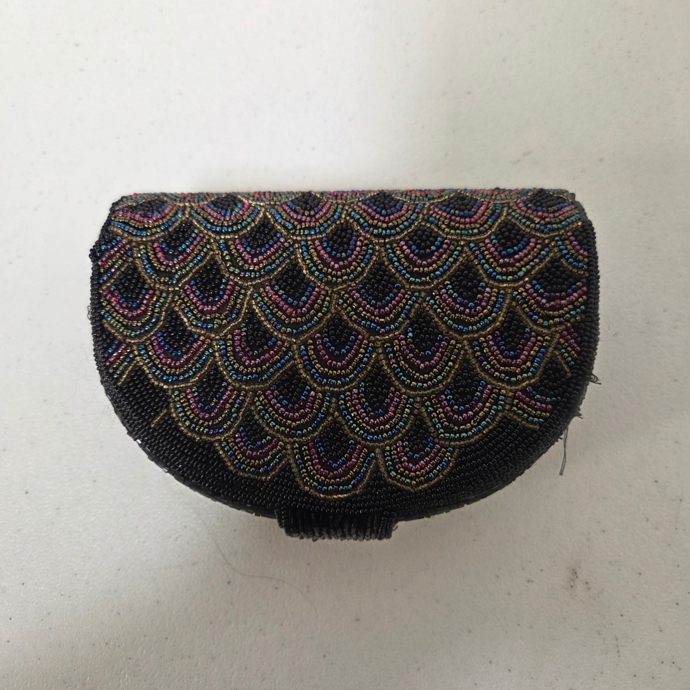 Oriental Vintage Style Beaded Clutch Black Iridescent Scallop Mermaid Scale Bag